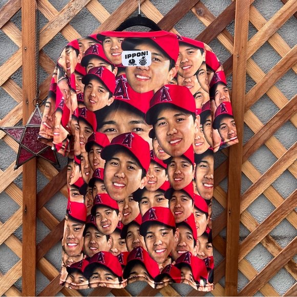Shohei Ohtani  shirt - Picture 3 of 8